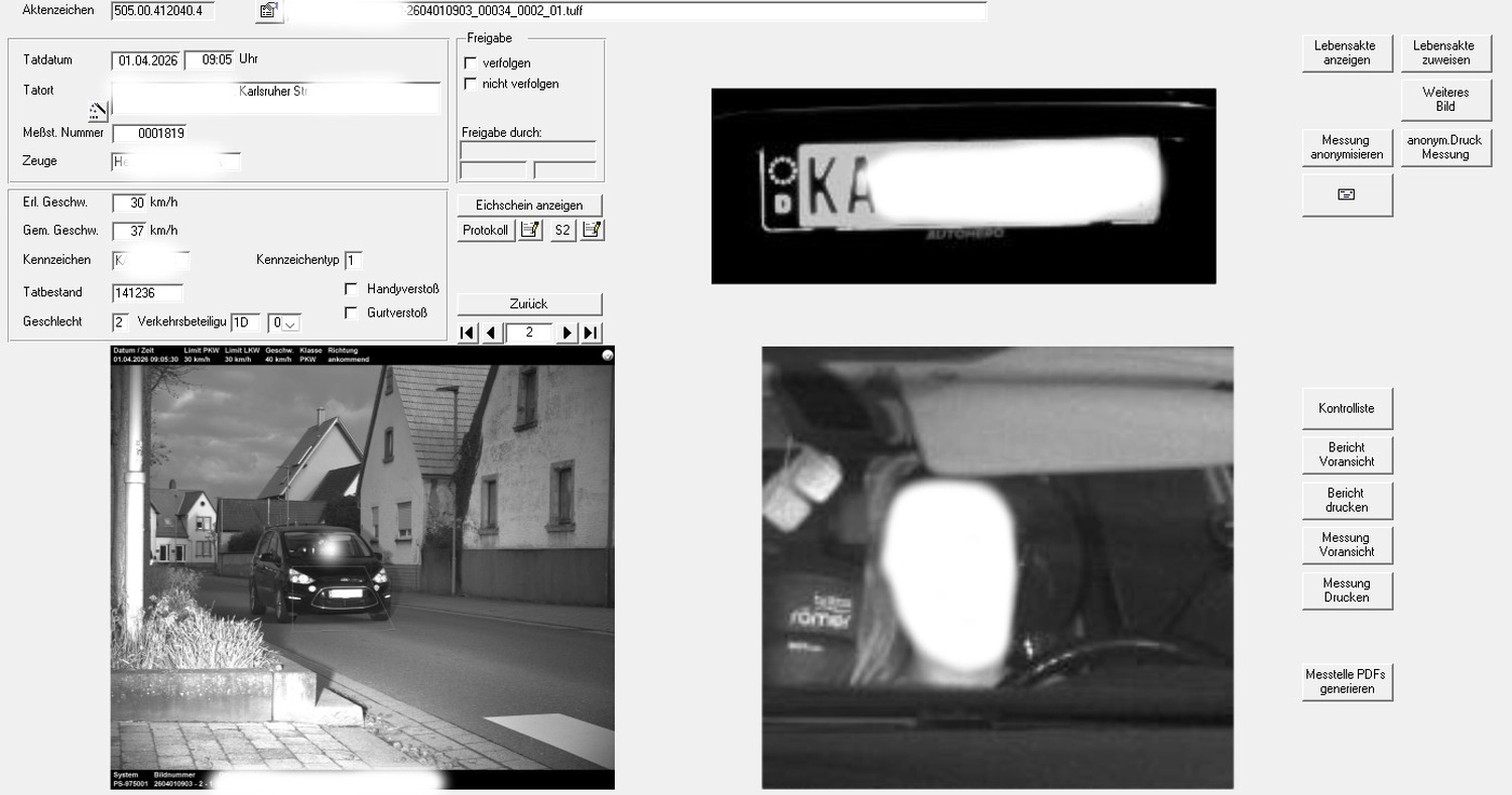 Traffic violation report interface showing a car photographed on a street with a visible license plate and a blurred driver's face.